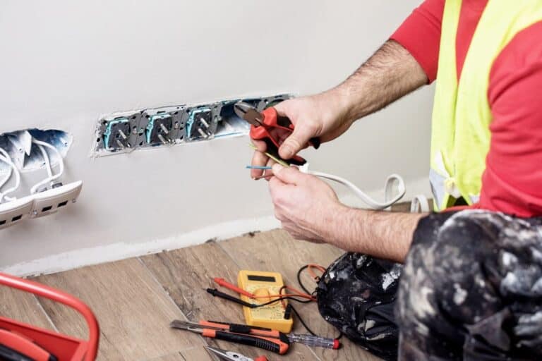 Hiring a Local Electrical Contractor